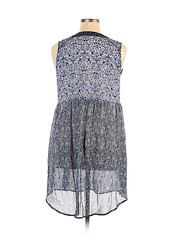 Knox Rose Sleeveless Blouse (view 2)