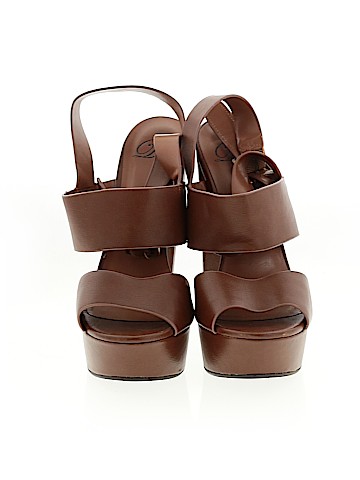 Delicious Heels (view 2)