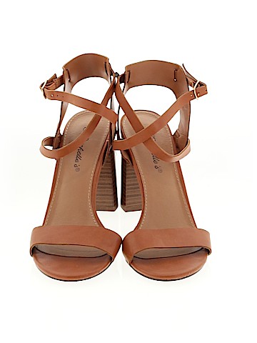 Breckelle's Heels (view 2)