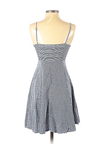 Old Navy Casual Dress (view 2)