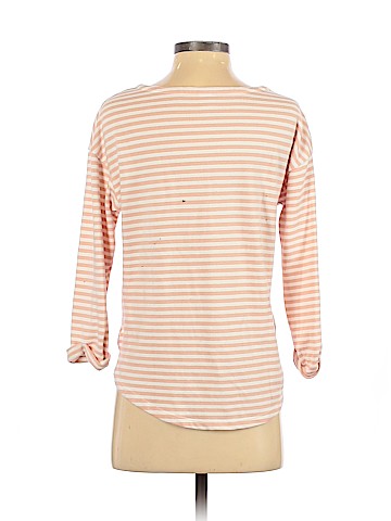 Old Navy Long Sleeve T-Shirt (view 2)