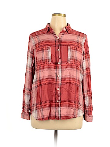 Mossimo Long Sleeve Button-Down Shirt (view 1)