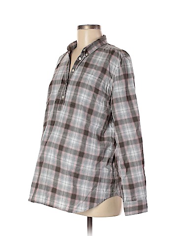 Gap - Maternity Long Sleeve Button-Down Shirt (view 1)