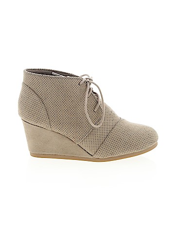 Unr8ed Ankle Boots (view 1)