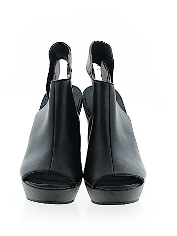 Candie's Wedges (view 2)