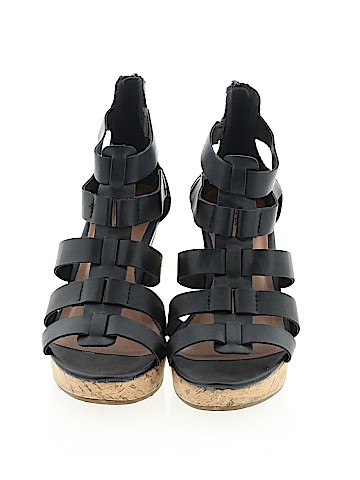 a.n.a. A New Approach Wedges (view 2)