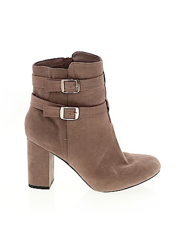 Christian Siriano for Payless Boots (view 1)