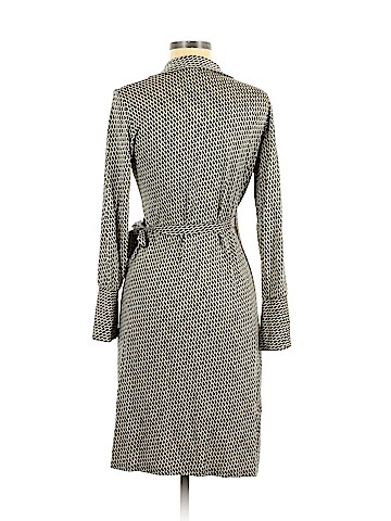 Banana Republic Casual Dress (view 2)