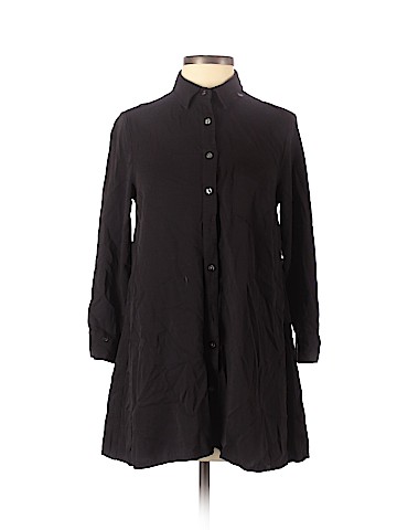 Old Navy Long Sleeve Button-Down Shirt (view 1)