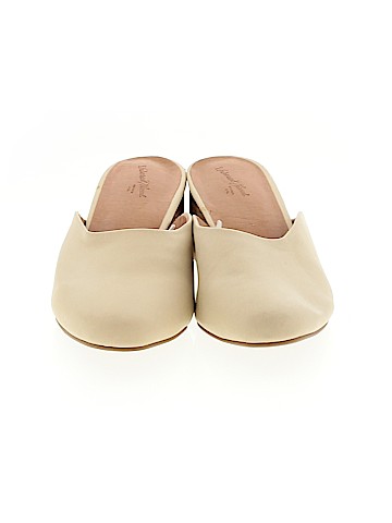 Universal Thread Mule/Clog (view 2)