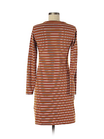 Old Navy Casual Dress (view 2)