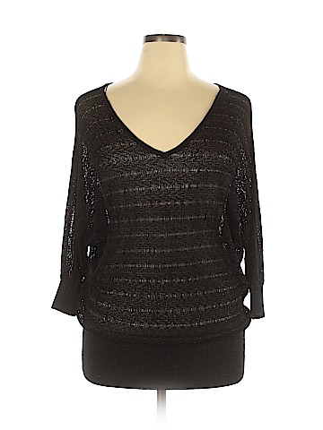 White House Black Market 3/4 Sleeve Top (view 1)