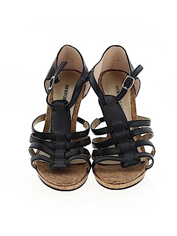 Newport News Heels (view 2)