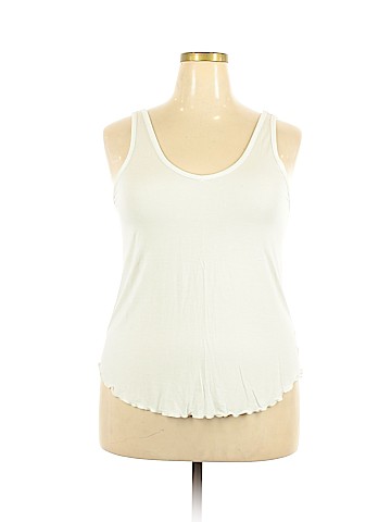 American Eagle Outfitters Tank Top (view 1)