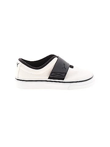 Puma Sneakers (view 1)