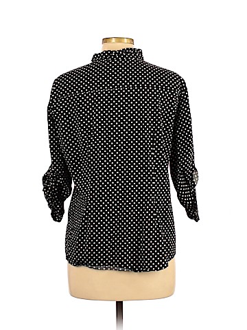 New York & Company Long Sleeve Button-Down Shirt (view 2)