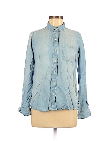 Mossimo Supply Co. Long Sleeve Button-Down Shirt (view 1)