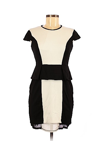 Cynthia Steffe Casual Dress (view 1)