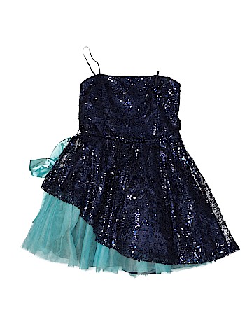 Un Deux Trois Special Occasion Dress (view 1)