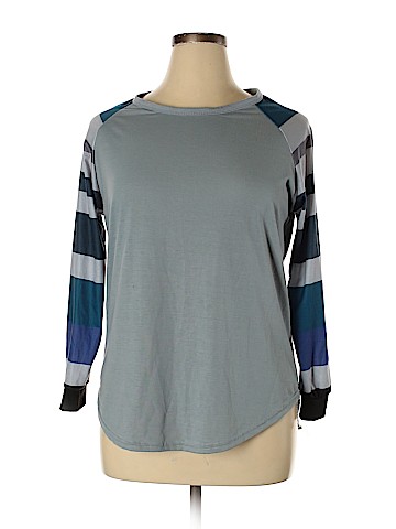 Unbranded Long Sleeve T-Shirt (view 1)