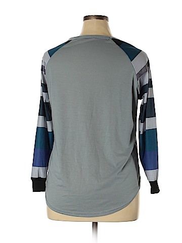 Unbranded Long Sleeve T-Shirt (view 2)