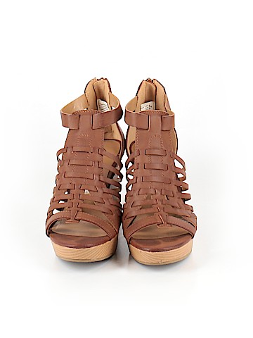 American Eagle Shoes Wedges (view 2)