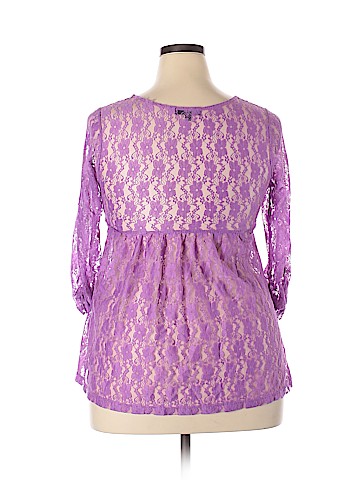 Weavers 3/4 Sleeve Blouse (view 2)