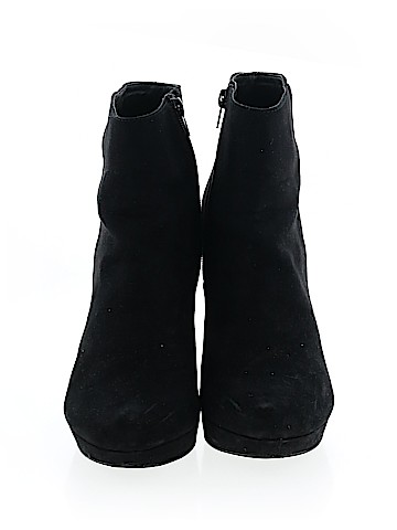 REPORT Boots (view 2)