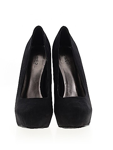 Y-Not? Heels (view 2)