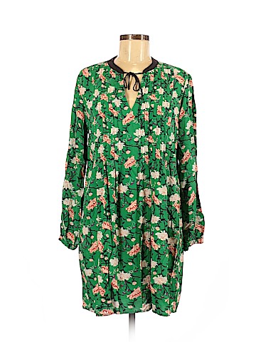 Old Navy Casual Dress (view 1)