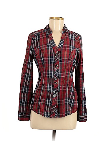 Maurices Long Sleeve Button-Down Shirt (view 1)