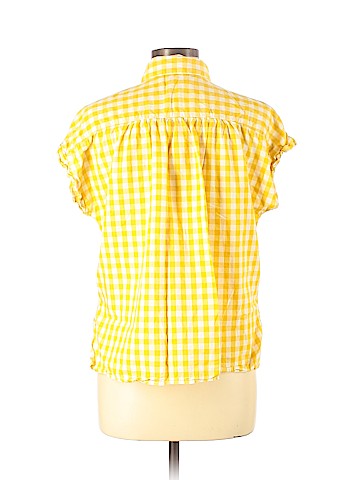 Old Navy Short Sleeve Button-Down Shirt (view 2)