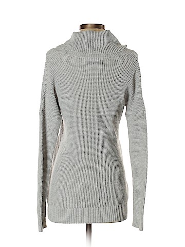 Old Navy Pullover Sweater (view 2)