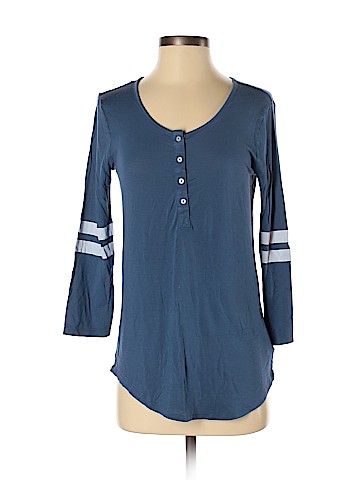 Victoria's Secret Pink 3/4 Sleeve Henley (view 1)