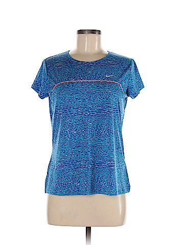 Nike Active T-Shirt (view 1)