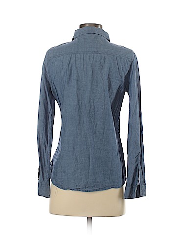 Old Navy Long Sleeve Button-Down Shirt (view 2)
