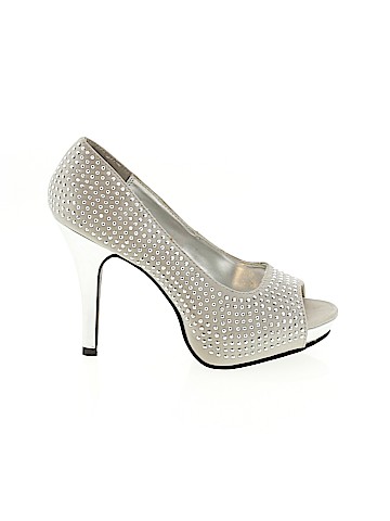 Rampage Heels (view 1)