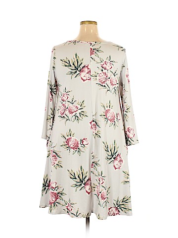 Honey & Lace Casual Dress (view 2)