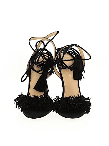 Ivanka Trump Heels (view 2)