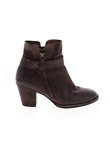 Paul Green Ankle Boots (view 1)