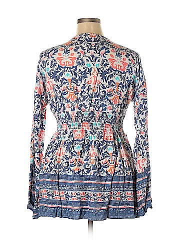 Suzanne Betro Long Sleeve Top (view 2)