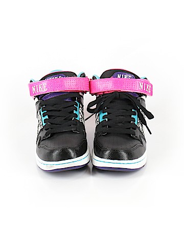 Nike Sneakers (view 2)