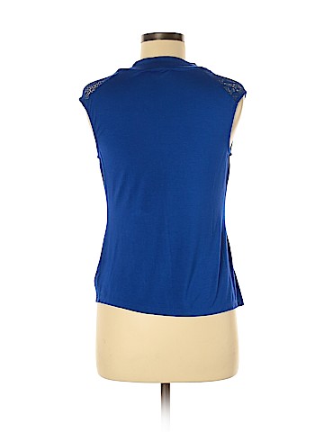 AGB Short Sleeve Top (view 2)