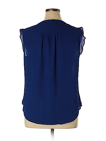 Soho JEANS NEW YORK & COMPANY Short Sleeve Blouse (view 2)