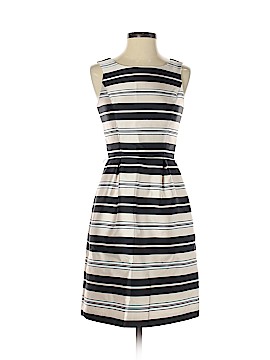 White House Black Market Size 00