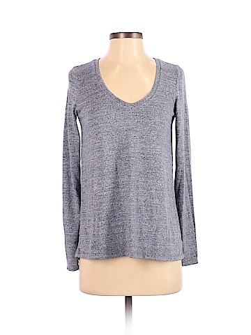 American Eagle Outfitters Long Sleeve T-Shirt (view 1)