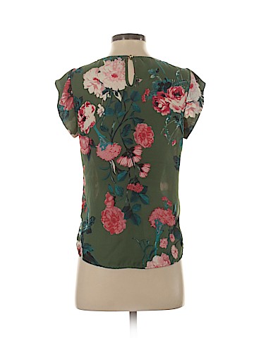 Lily White Short Sleeve Blouse (view 2)