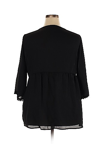 Torrid 3/4 Sleeve Blouse (view 2)