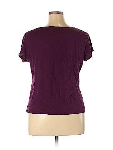 Old Navy Short Sleeve T-Shirt (view 2)
