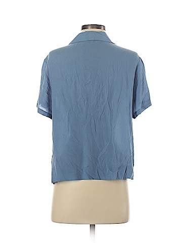 Lulu's Short Sleeve Blouse (view 2)